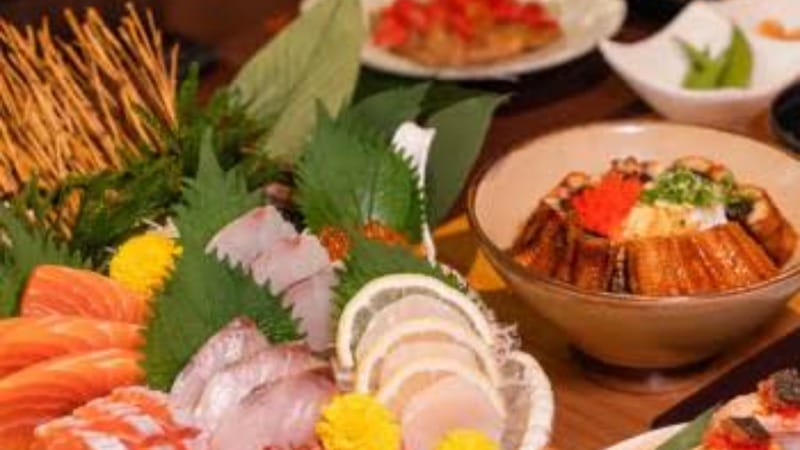 เชฟครัวเย็น ร้านอาหารญี่ปุ่น Maguro - อินท์ อินเตอร์เซค พระราม 3 (INT-Intersect Rama3)