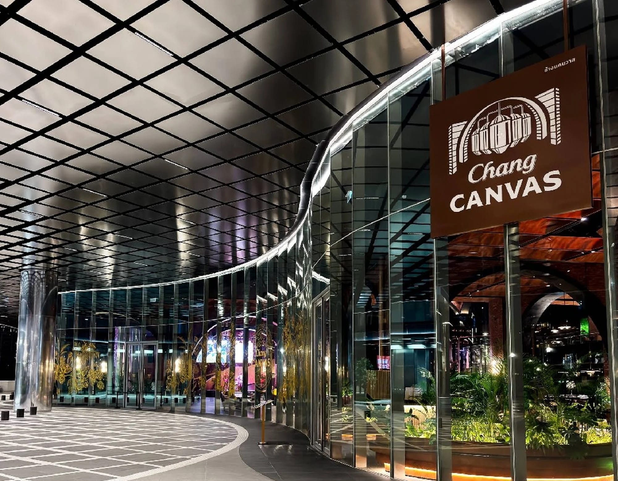 Barista ร้าน Chang Canvas - One Bangkok workplace