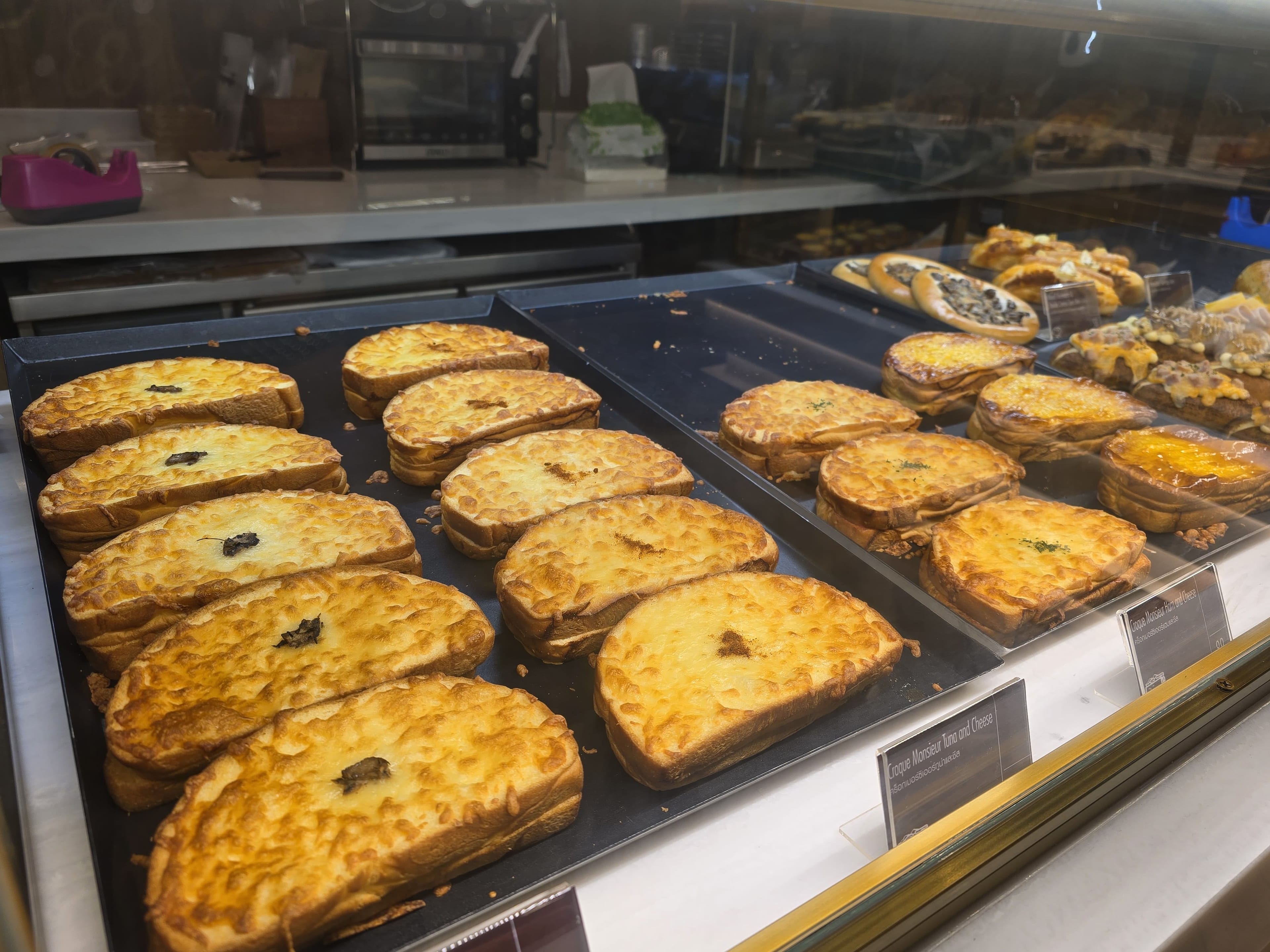 MX Cakes & Bakery - Image 4