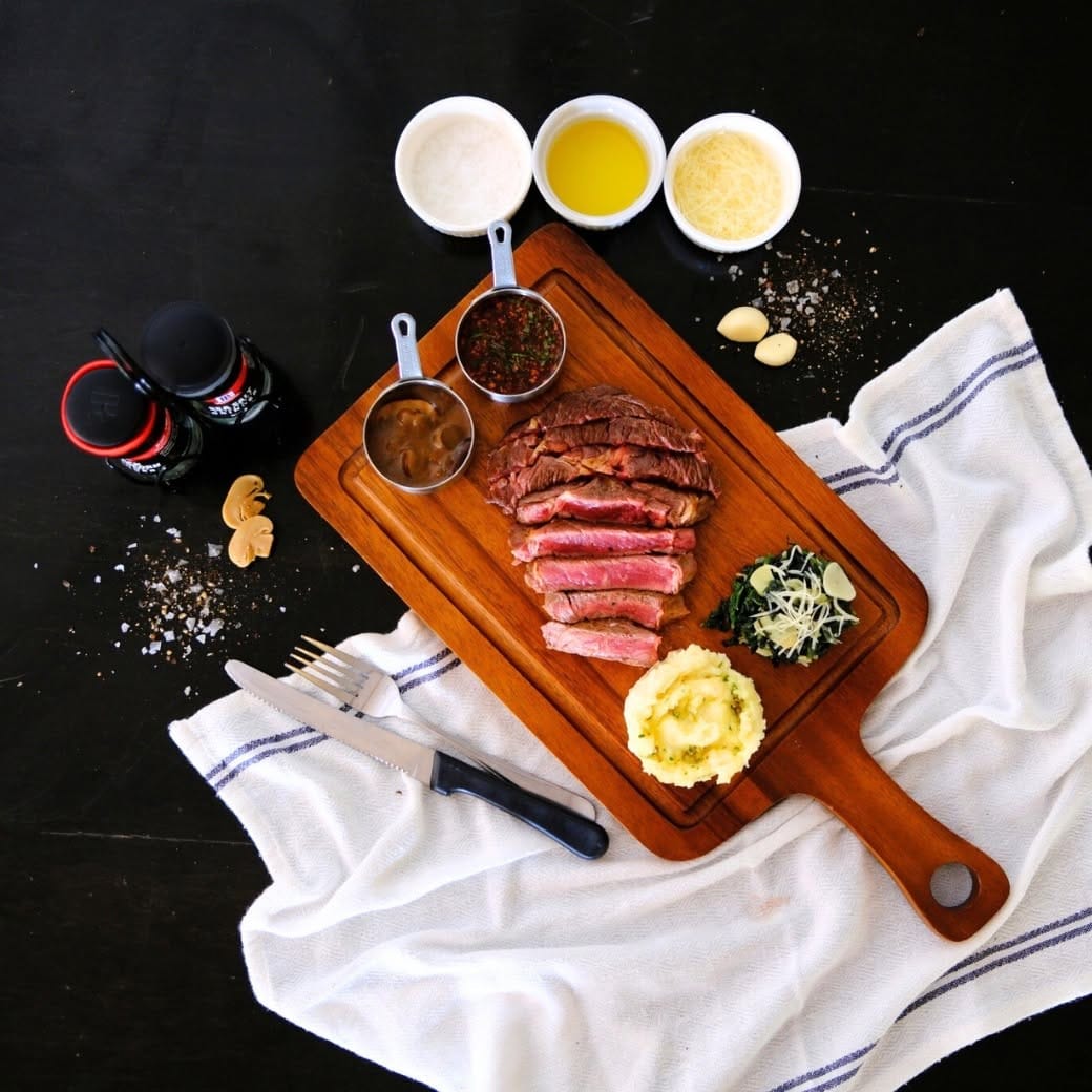 Sous Chef รองหัวหน้าเชฟ บอสซ่า โดว์ อีทเทอรี่ พัทยา