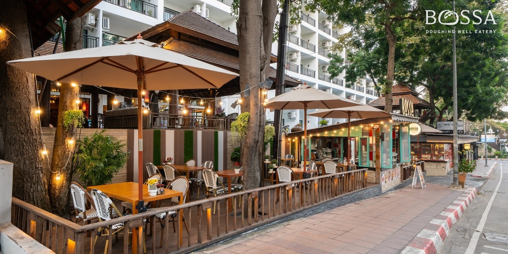 Sous Chef รองหัวหน้าเชฟ บอสซ่า โดว์ อีทเทอรี่ พัทยา workplace