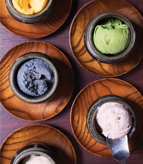 ผู้จัดการร้าน ประจำร้าน MO-MO-Paradise